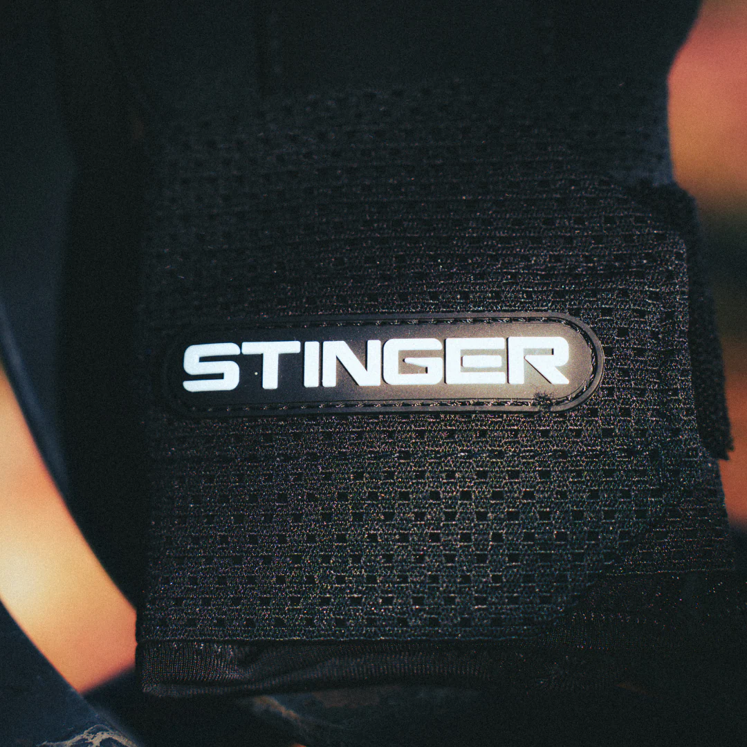 Stinger Sliding Mitt - Image 12