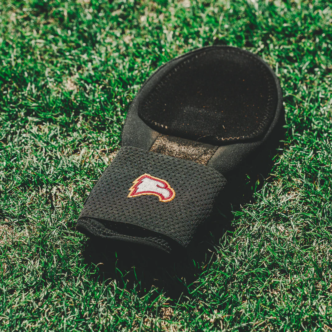 Stinger Sliding Mitt - Image 9