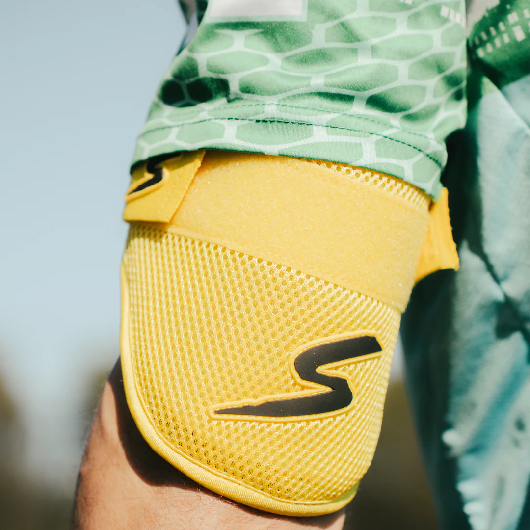 STINGER Select Elbow Guard - GOLD - Image 5