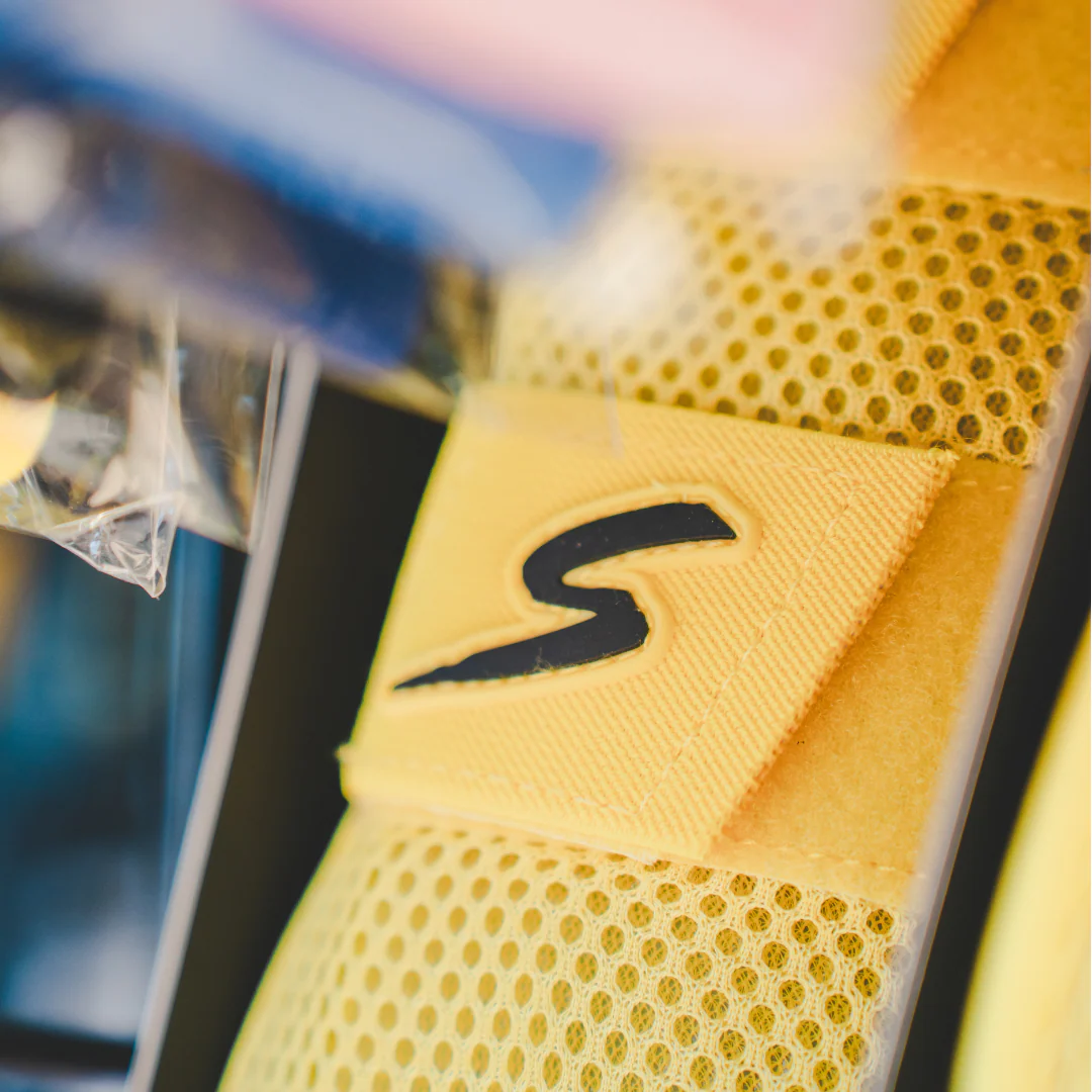 Stinger Select Leg Guard - GOLD - Image 7