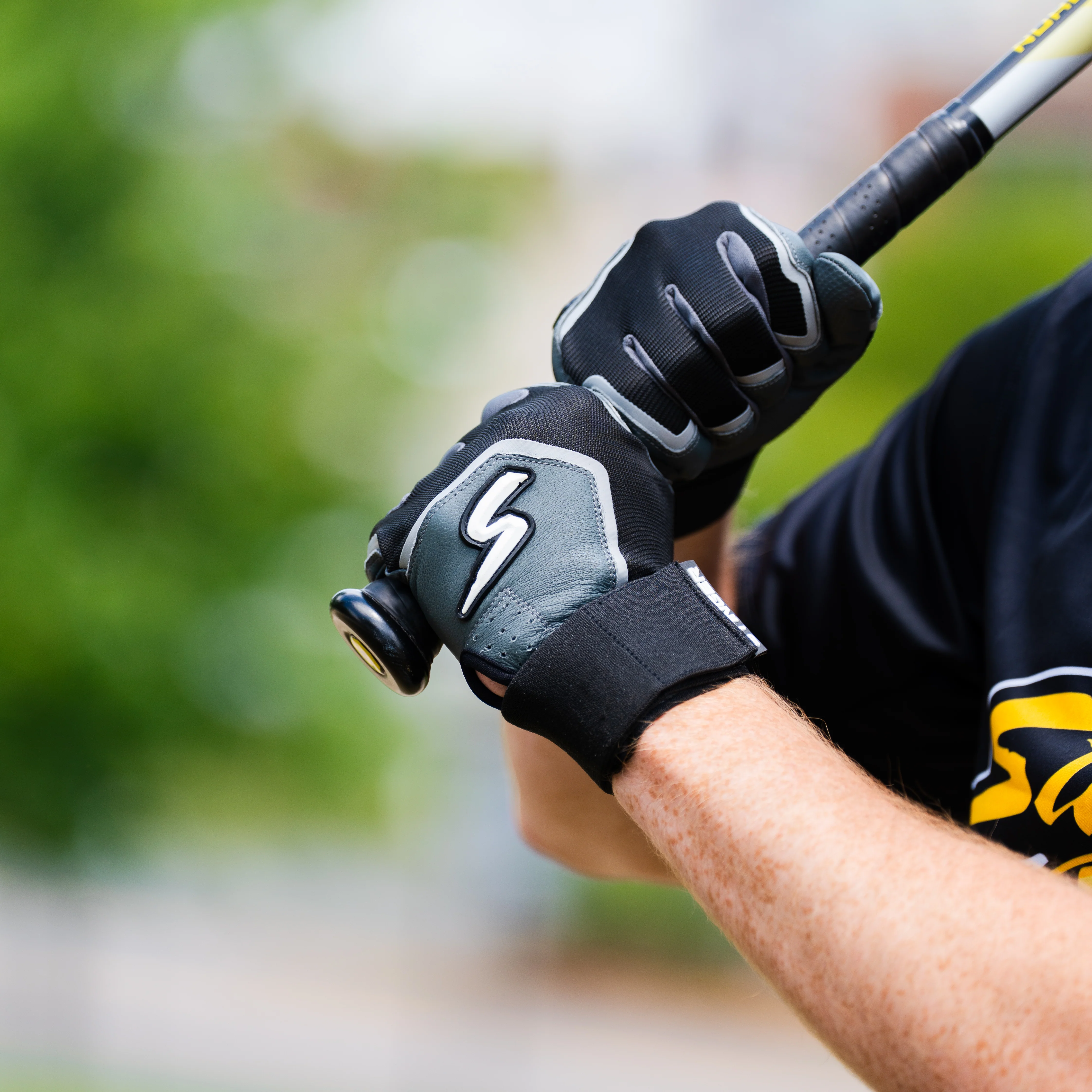 Winder Series Batting Gloves - Graphite & Black - Image 3
