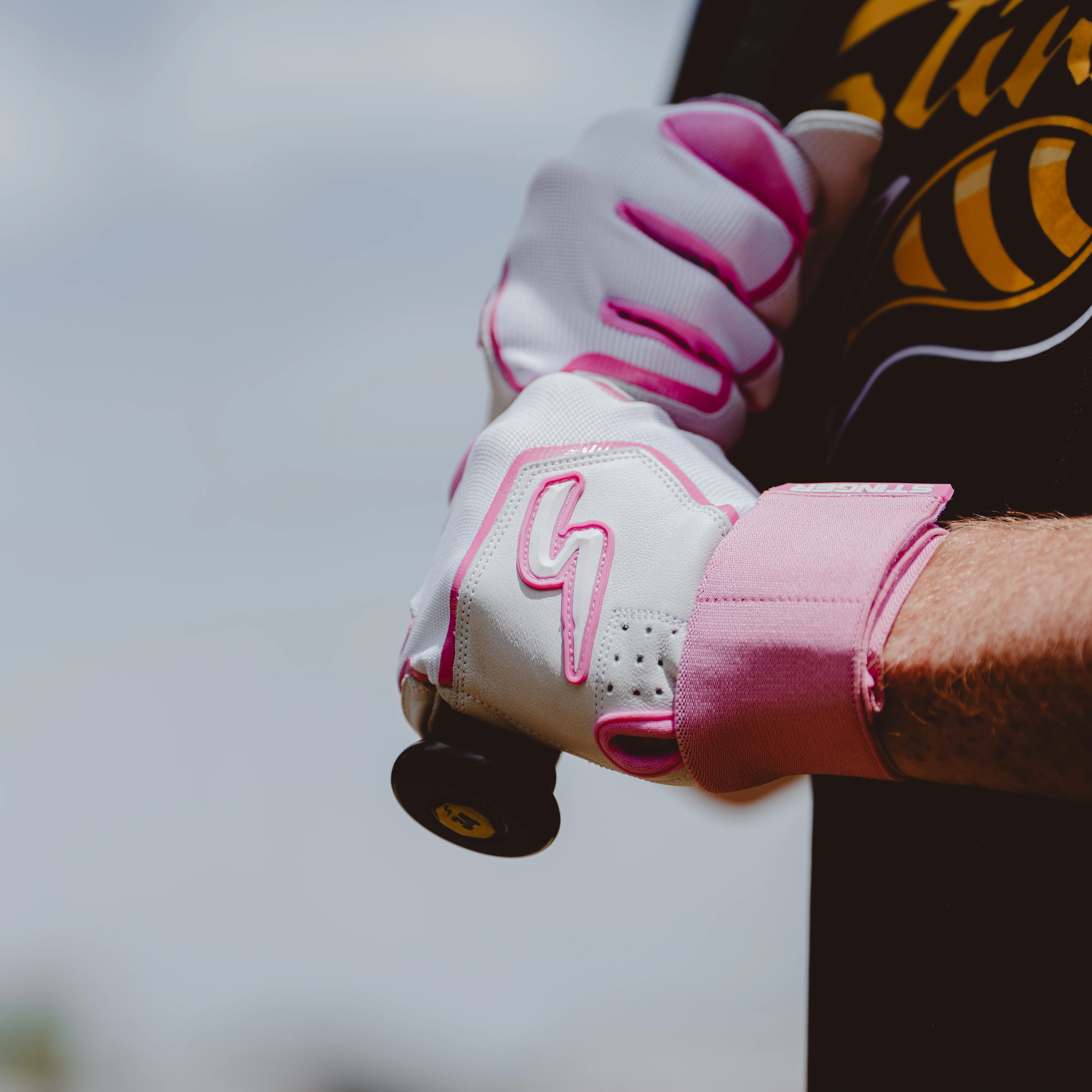 Winder Series Batting Gloves - Pink & White - Image 2