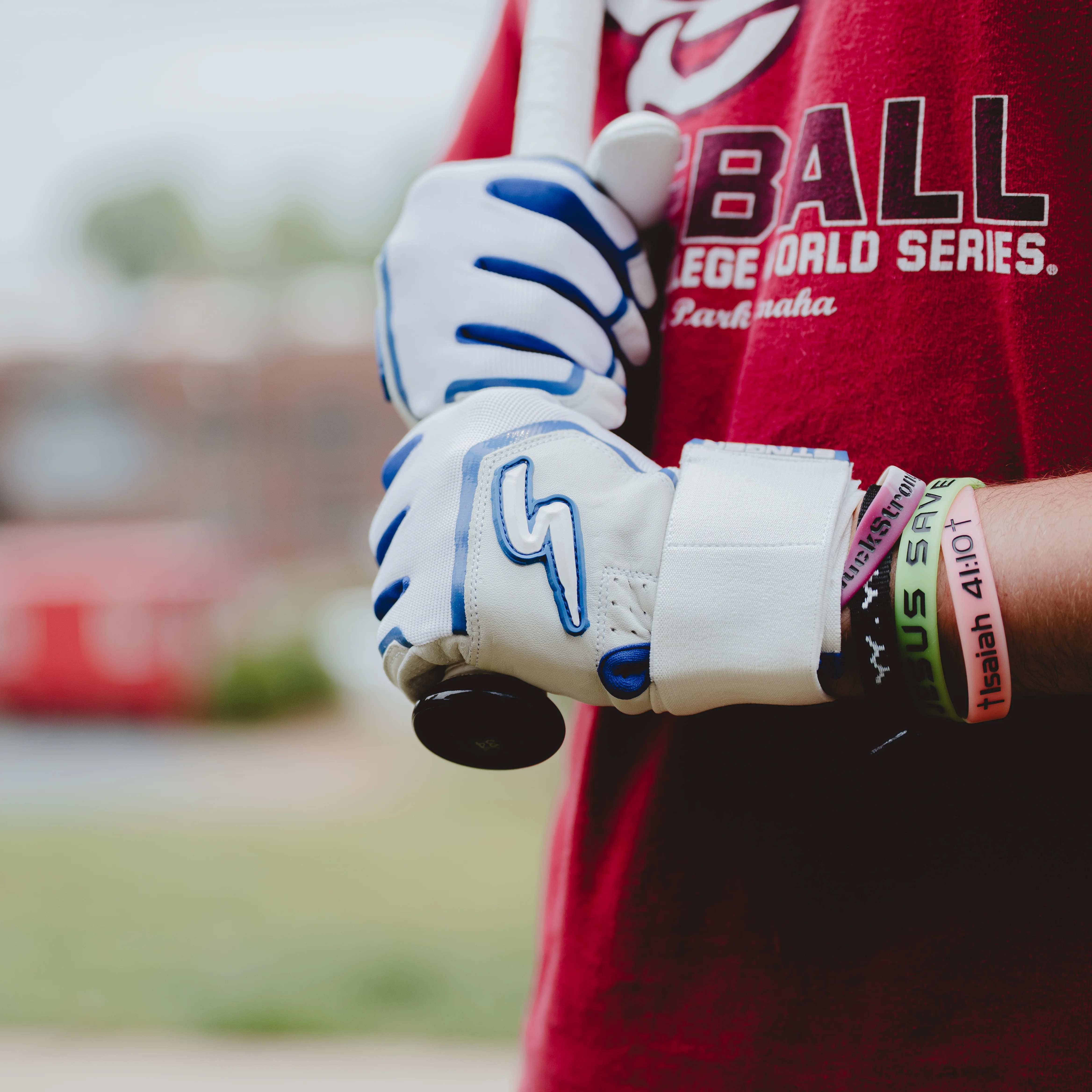 Winder Series Batting Gloves - Royal & White - Image 2
