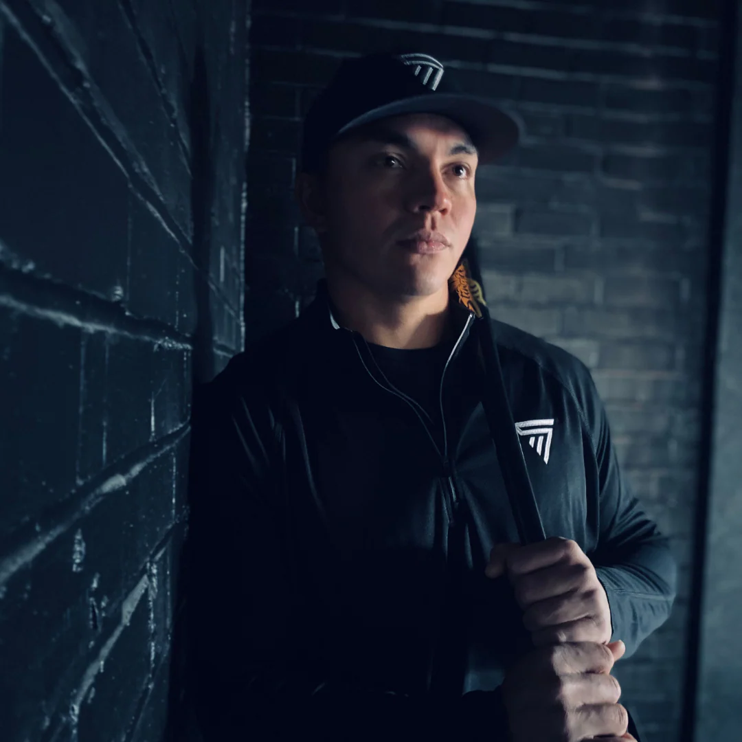 The Swingman_ Performance 1/4 Zip Jacket - Image 3